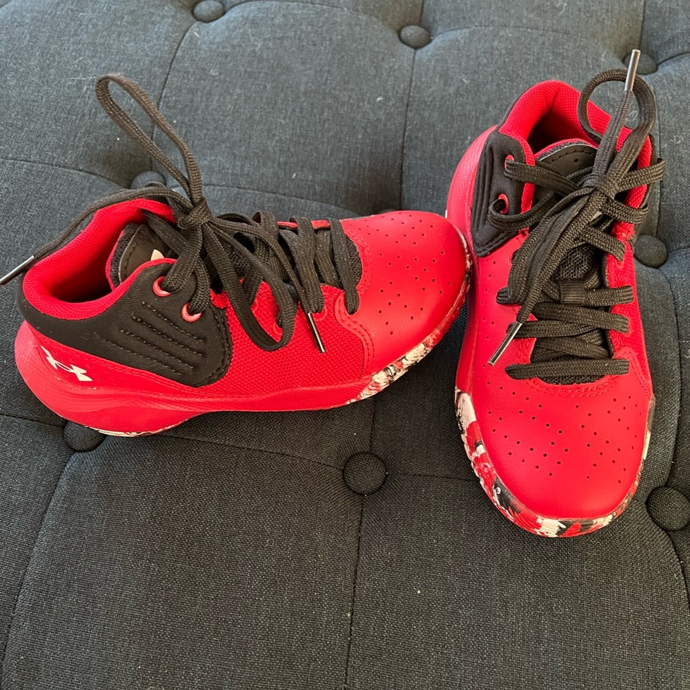 Under Armor kids basketball shoes